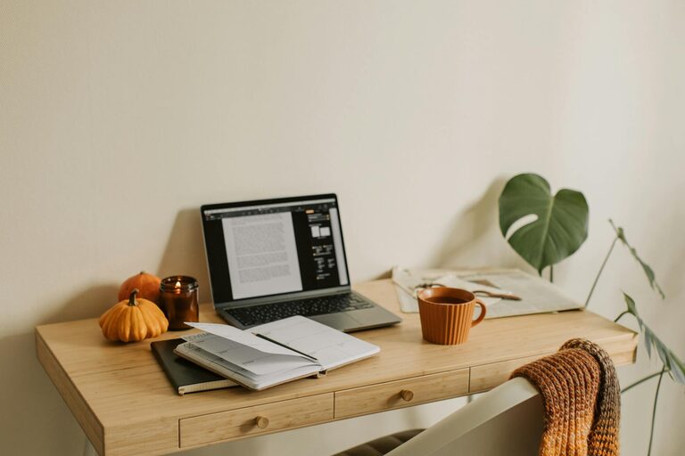 Simple Ways to Reduce Household Paper Clutter